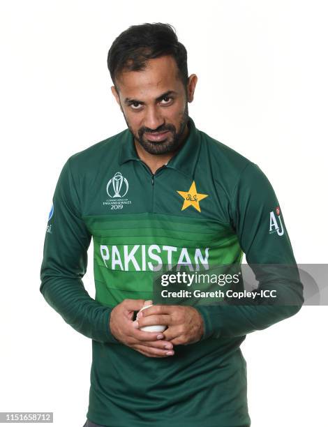 Whab Riaz 2,214 Wahab Riaz Photos & High Res Pictures - Getty Images
