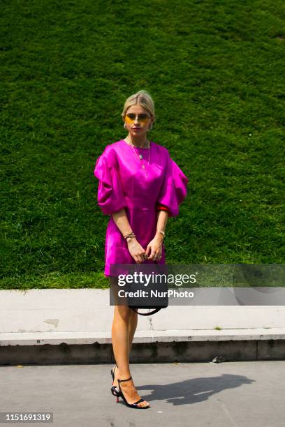 Guest is seen during the Street Style : Paris Fashion Week - Menswear Spring/Summer 2020 : Day 6 At Kenzo fashion show, on June 23 in Paris, France.