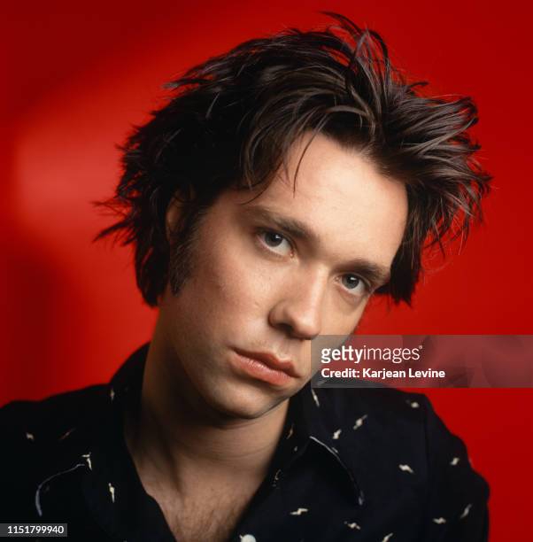 Singer/songwriter Rufus Wainwright poses for a portrait shortly after the release of his eponymous first album on July 13, 1998 in New York City, New...