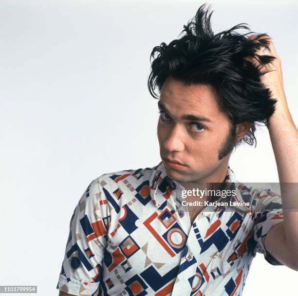 Singer/songwriter Rufus Wainwright poses for a portrait shortly after the release of his eponymous first album on July 13, 1998 in New York City, New...