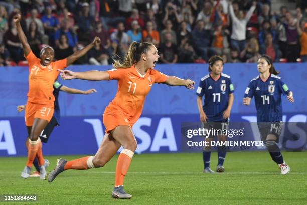 Netherlands' forward Lieke Martens celebrates after scoring a goal during the France 2019 Women's World Cup round of sixteen football match between...