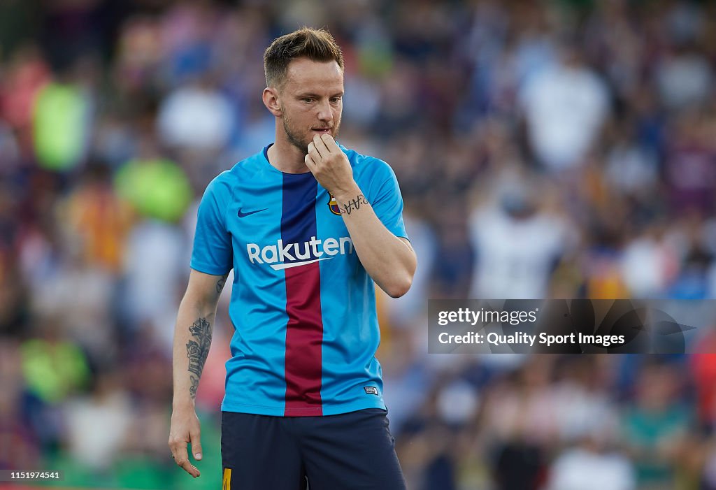 Barcelona v Valencia - Spanish Copa del Rey Final