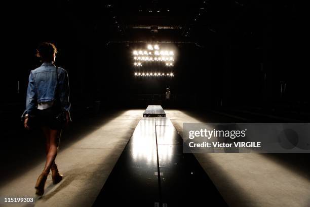 The walk trough before the Melk-Z-Da show Ready to Wear Spring/Summer 2012 collection as part of the Rio de Janeiro Fashion Week on May 30, 2011.