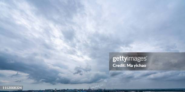 sky clouds - cloudy sky stock pictures, royalty-free photos & images
