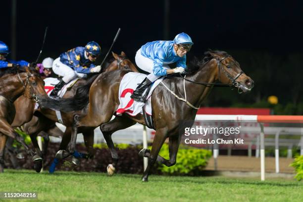 Jockey Vlad Duric riding Top Knight wins Race 8 Singapore Guineas at Kranji Racecourse on May 25 ,2019 in Singapore.