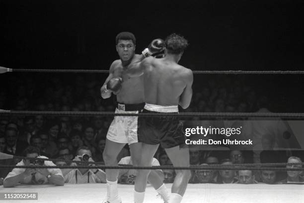 World Heavyweight Title: Muhammad Ali in action vs Cleveland Williams at Astrodome. Houston, TX CREDIT: Don Uhrbrock