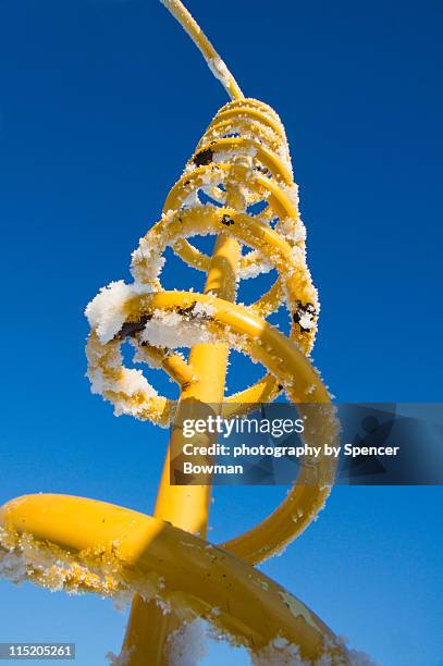 frosted yellow spiral and blue sky - coatbridge stock pictures, royalty-free photos & images