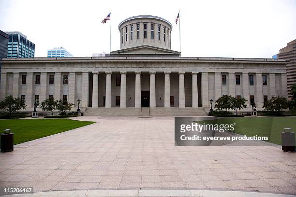 ohio state house capitol - columbus - ohio flag stock pictures, royalty-free photos & images
