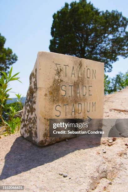 Ancient Ree Indicators Cult Of Apollo Photos and Premium High Res Pictures - Getty Images