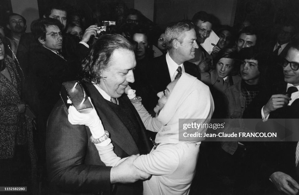 Gloria Swanson et Henri Langlois à Paris en 1974
