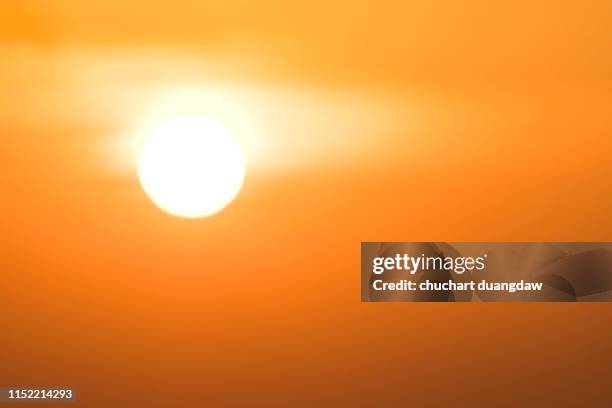 global warming from the sun and burning - heat kvalificeringsomgång bildbanksfoton och bilder