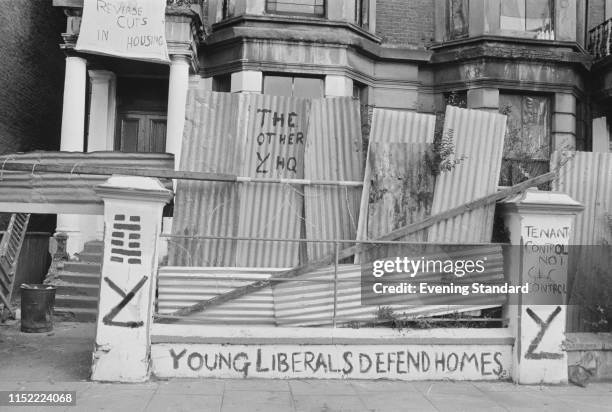 Squatter Sign 4,003 The Squatter Stock Photos, High-Res Pictures, and Images - Getty ...