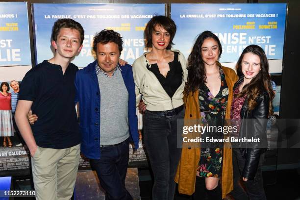 Helie Thonnat, Ivan Calbérac, Valérie Bonneton, Coline D'Inca, Luna Lou, during the "Venise N'Est Pas En Italie" Premiere at UGC Cine Cite Bercy on...
