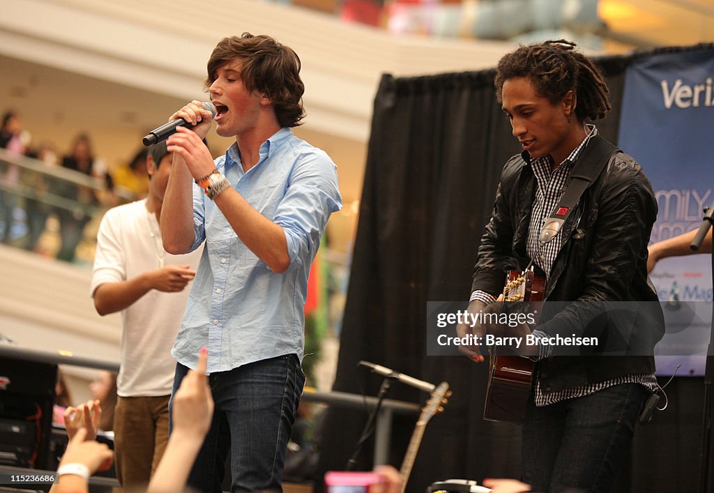 Emily Osment and Allstar Weekend on Verizon's Experience the Magic Tour