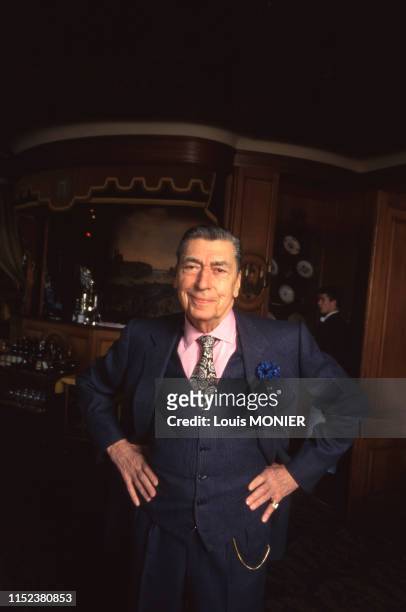 Claude Terrail, directeur du restaurant 'La Tour d'Argent' à Paris en janvier 1998, France.