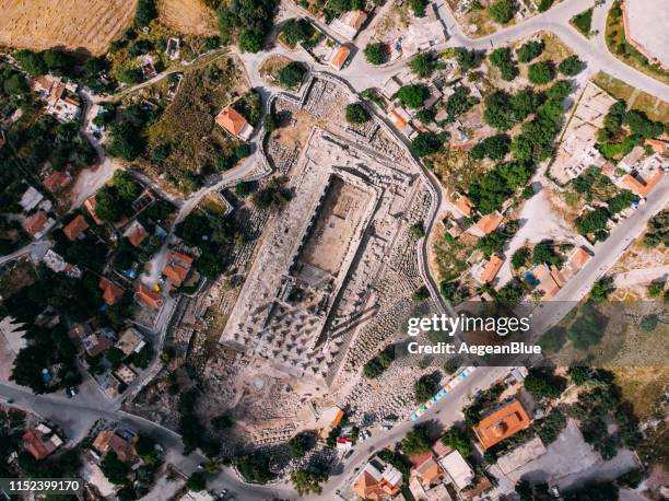 aerial view temple of apollo in didyma didim - templo de apolo corinto imagens e fotografias de stock