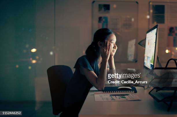 i think it’s time to call it a night - bored at work stock pictures, royalty-free photos & images