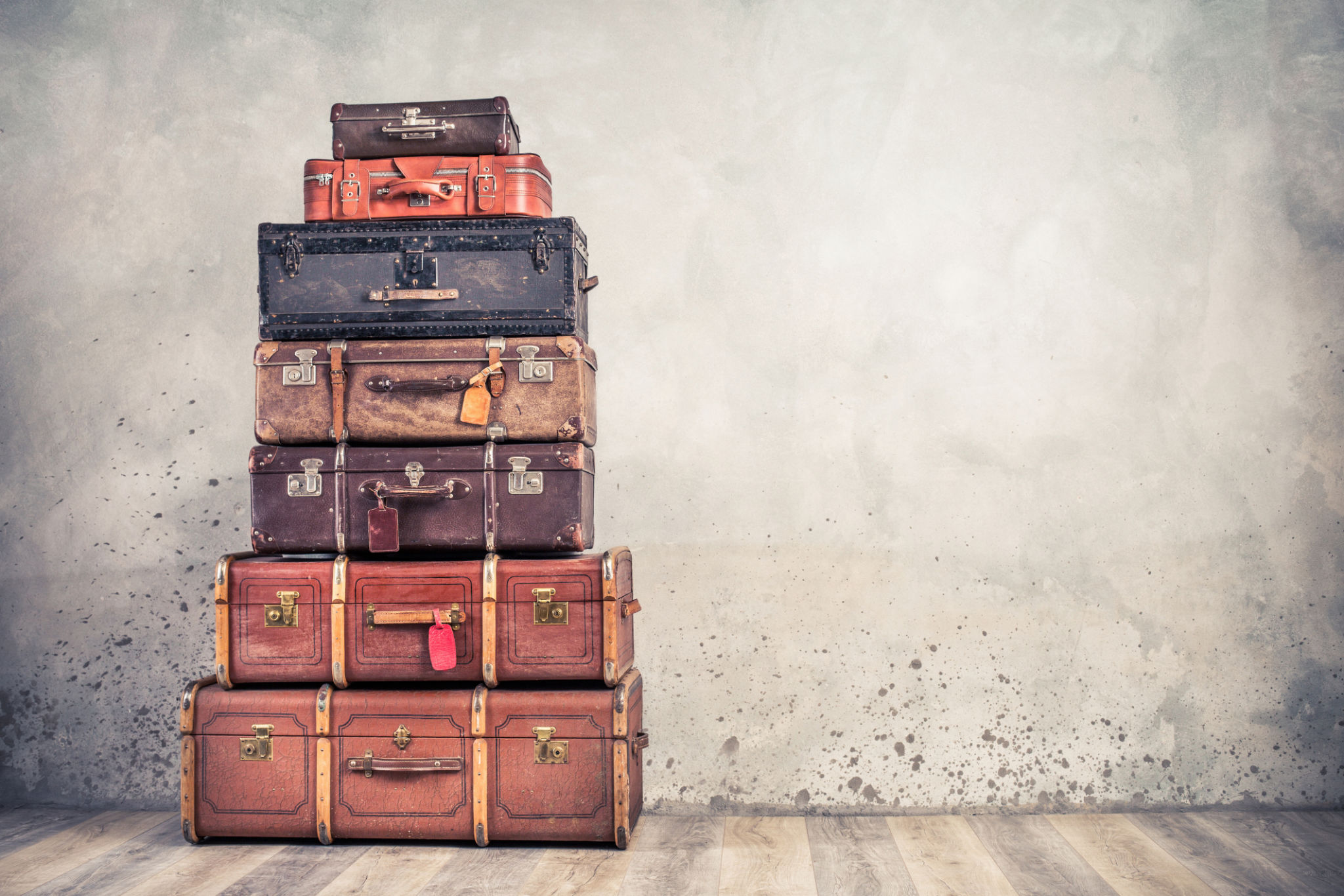 train station luggage