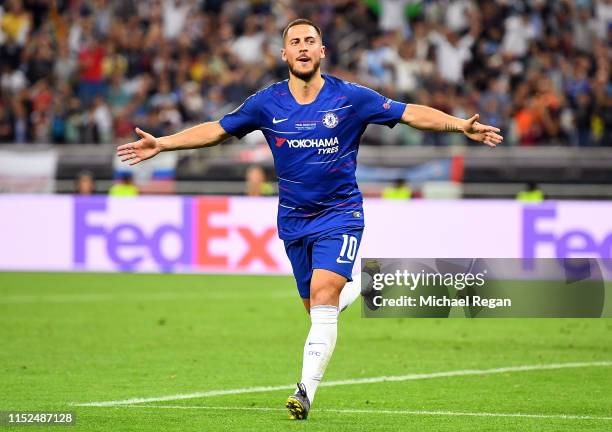 Eden Hazard of Chelsea celebrates after scoring his team's fourth goal during the UEFA Europa League Final between Chelsea and Arsenal at Baku...