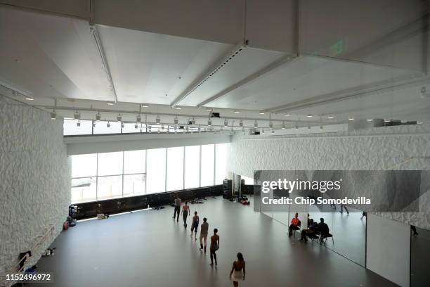Performers from the Dancer Theater of Harlem and the Collage Dance Collective of Memphis, Tennessee, rehearse the piece 'Dougla' in Studio K at the...