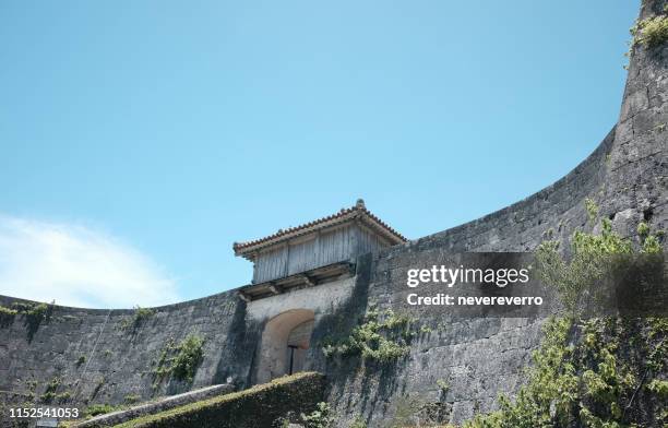 kankaimon gate, okinawa, japan - shuri castle stock pictures, royalty-free photos & images