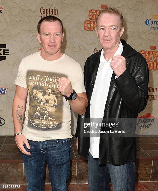 Boxers Micky Ward and Dicky Eklund attend Spike TV's 5th annual "Guys Choice" Awards at Sony Pictures Studios on June 4, 2011 in Culver City,...