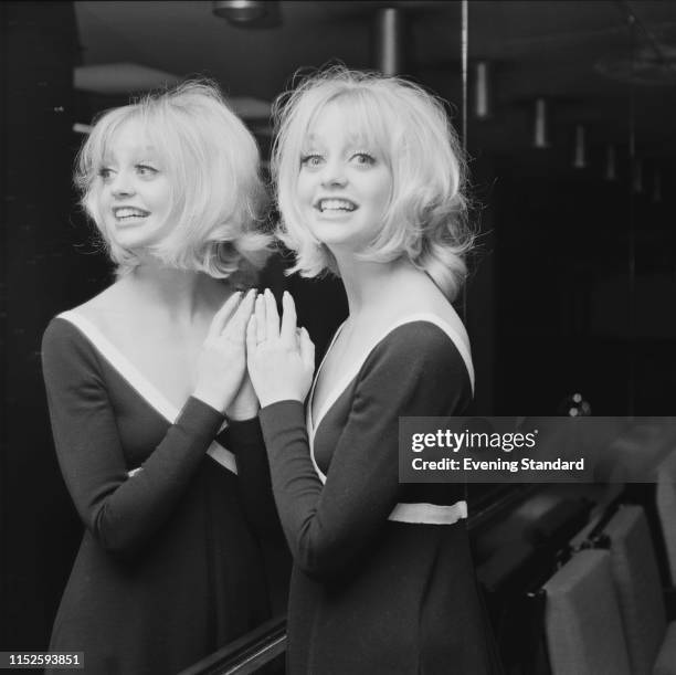 American actress, producer, and singer Goldie Hawn, UK, 17th March 1970.