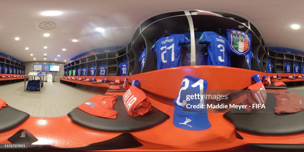 Italy v Netherlands: Quarter Final - 2019 FIFA Women's World Cup France