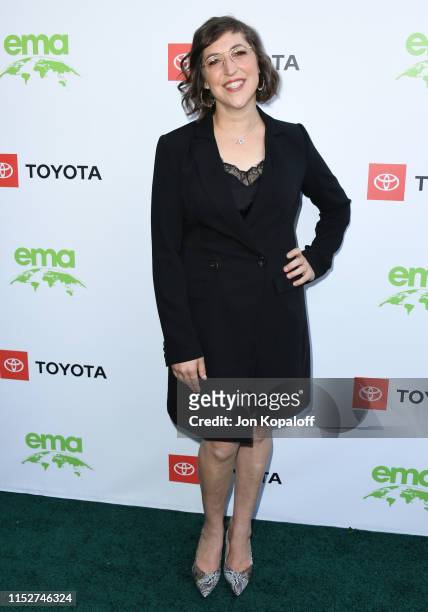 Mayim Bialik attends the 29th Annual Environmental Media Awards at Montage Beverly Hills on May 30, 2019 in Beverly Hills, California.