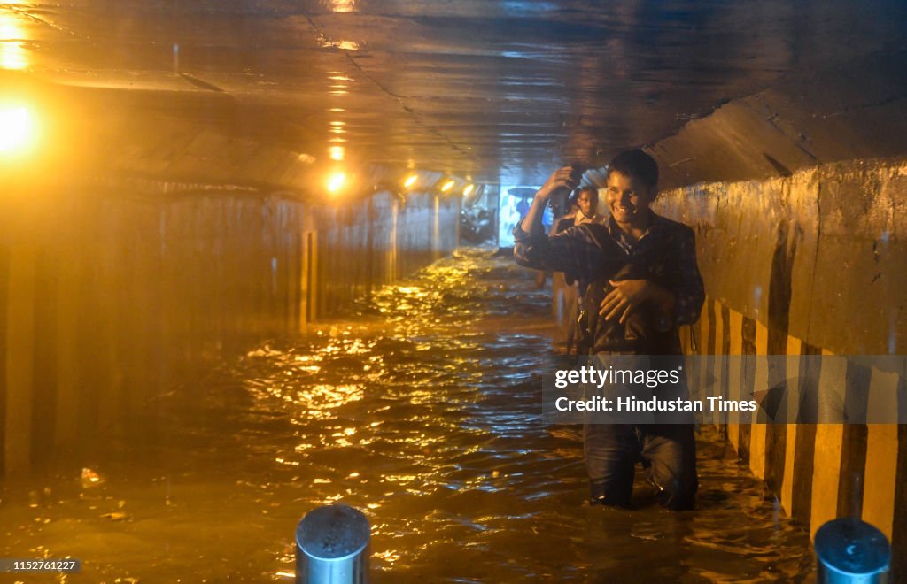 Heavy Rains Lash Maharashtra: Water-Logging, Traffic Jams In Several Parts