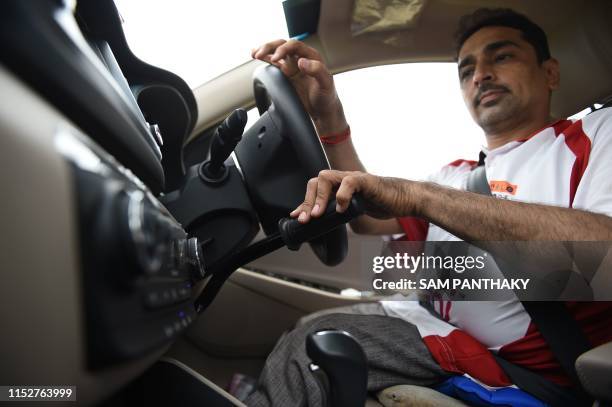 Samir Rally Driver 14 Samir Kakkad Stock Photos, High-Res Pictures, and Images - Getty Images