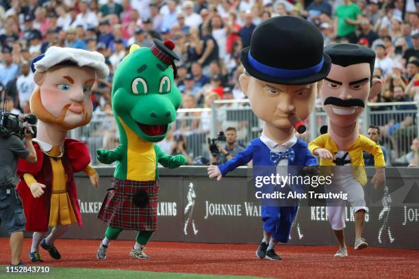 Tower Racing Mascot Baseball Mascot Race Photos and Premium High Res Pictures - Getty Images