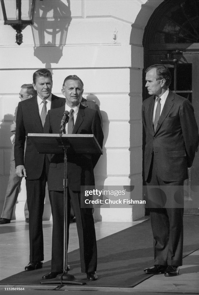 Prime Minister Seaga Speaks At The White House