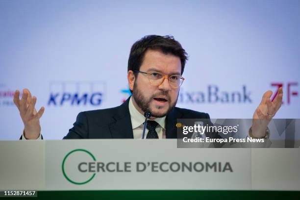 The vice president of Cataluña, Pere Aragones, participates in the session ‘Horizontes y perspectivas de la economia I’ in the XXXV Meeting of the...