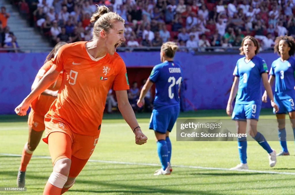 Italy  v Holland  -World Cup Women