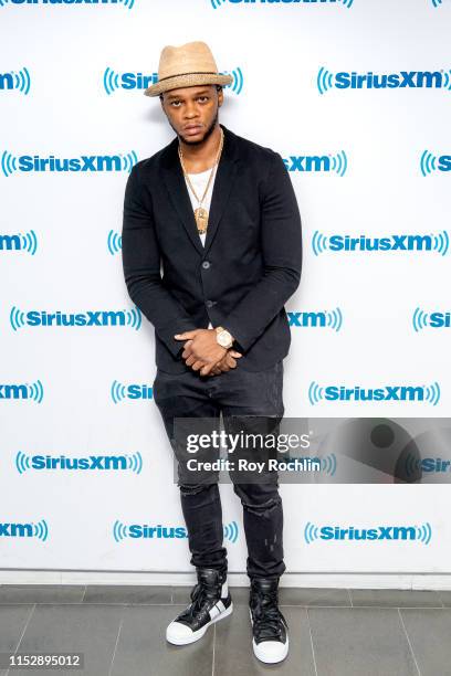 Papoose Rapping Rapper Papoose Photos and Premium High Res Pictures - Getty Images