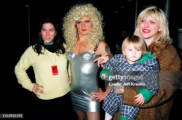 fotos e imágenes de Bean Cobain - Getty Images fotos e imágenes de Bean Cobain - Getty Images