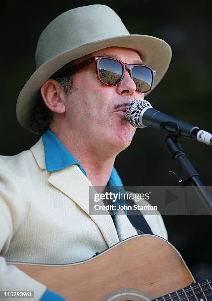 Dave Graney during The Great Escape 2006 - Day 1 at Newington Armory in Sydney, NSW, Australia.