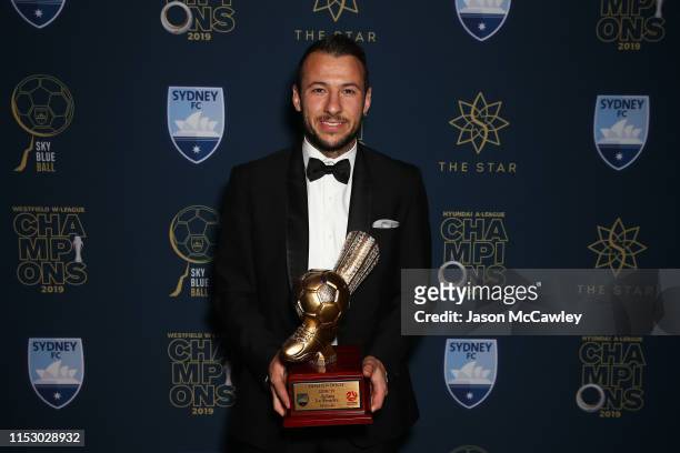Adam Le Fondre poses with the Kennards Hire Hyundai A-League Golden Boot Award during the 2019 Sydney FC Sky Blue Ball at The Star on June 01, 2019...