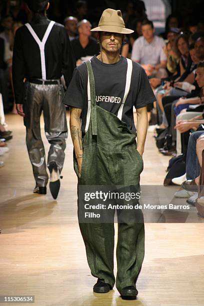 Model wearing Yohji Yamamoto Spring/Summer 2007 during 2006 Paris Menswear - Yohji Yamamoto Spring/Summer 2007 - Runway in Paris, France, United...