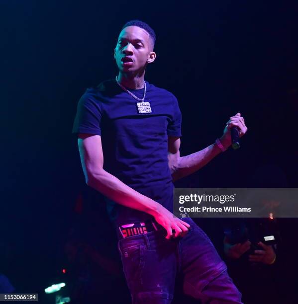 Thunna Rapper 57 Stunna 4 Vegas Stock Photos, High-Res Pictures, and Images - Getty ...