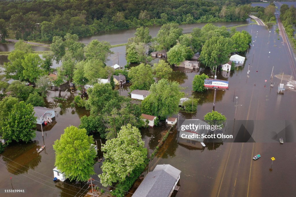 Midwest Rivers Reach Major Flood Stage At Historic Levels