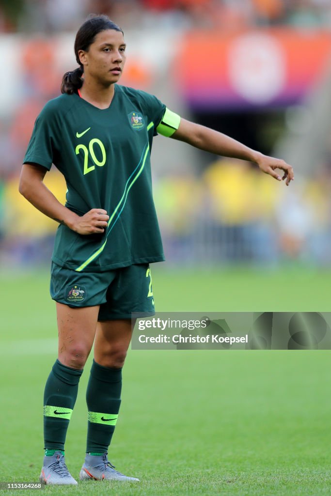 Netherlands Women v Australia Women - International Friendly