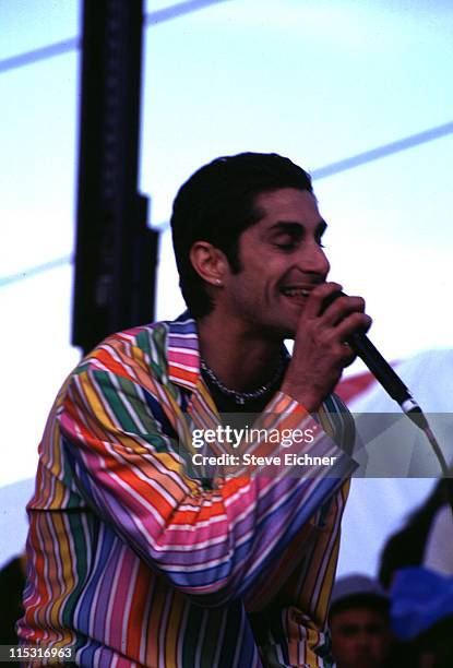 Perry Farrell of Porno For Pyros during Board Aid Lifebeat Benefit - 3-15-1995 at Big Bear, California, United States.