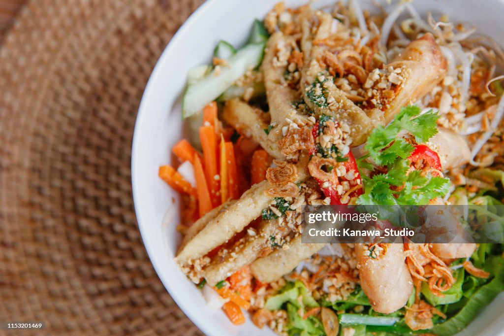 Healthy vegan Vietnamese noodle bowl