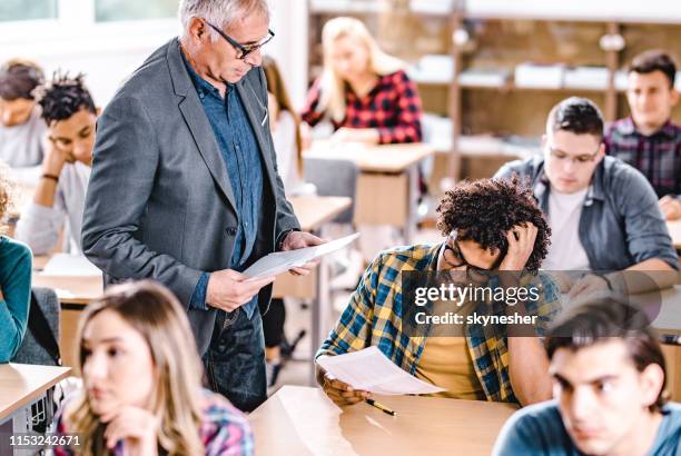 Bad Test Grade Photos and Premium High Res Pictures - Getty Images