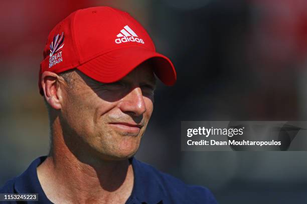 Great Britain Head Coach, Danny Kerry speaks to his players after victory in the Men's FIH Field Hockey Pro League match between Netherlands and...