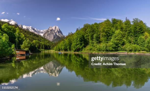 lake riessersee, bavaria, germany, europe - waxenstein fotografías e imágenes de stock