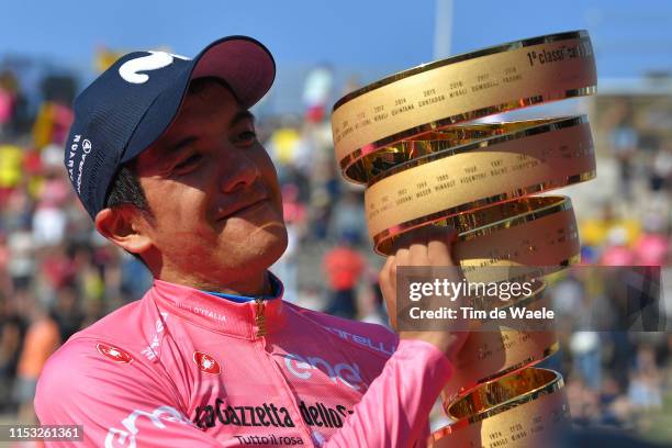 6 664 Giro Ditalia Stock Photos High Res Pictures And Images Getty 6-664-giro-ditalia-stock-photos-high-res-pictures-and-images-getty