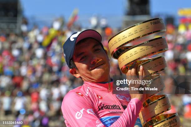 6 669 Giro Ditalia Stock Photos High Res Pictures And Images Getty 6-669-giro-ditalia-stock-photos-high-res-pictures-and-images-getty